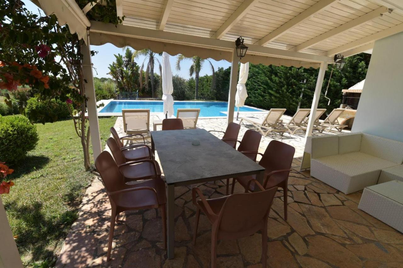 Iridia Resort Villas Foiníki المظهر الخارجي الصورة