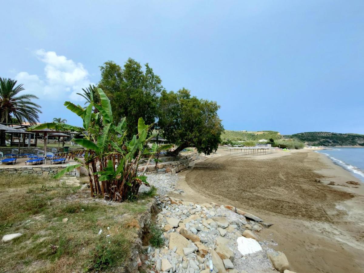 Iridia Resort Villas Foiníki المظهر الخارجي الصورة